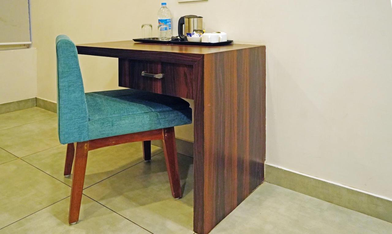 Treebo Lazystay Grand Patia Bhubaneswar Luaran gambar